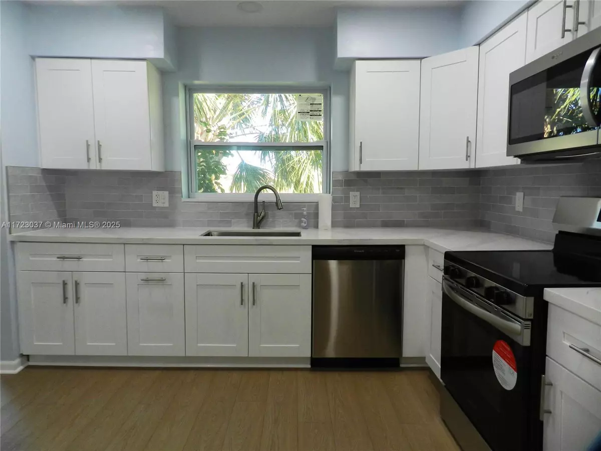 Palm City, FL 34990,2924 SW Westlake Cir