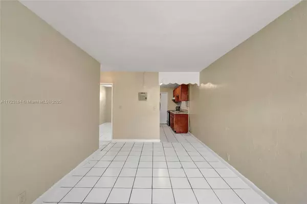 Hollywood, FL 33023,5797 Flagler St #2