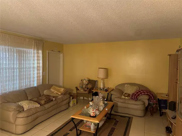 Hollywood, FL 33021,5300 Washington St #Q307