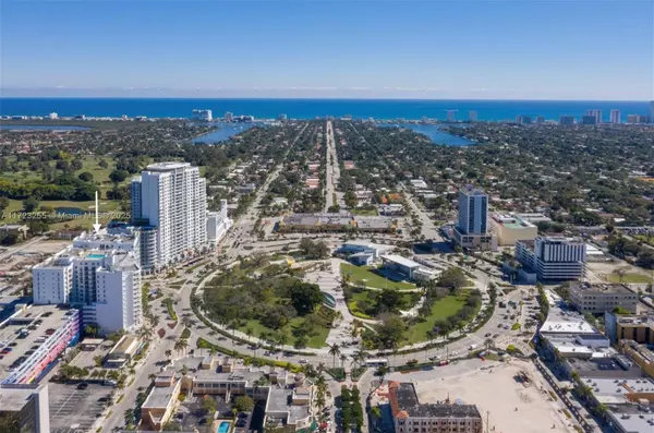 Hollywood, FL 33020,1830 Radius Dr #810
