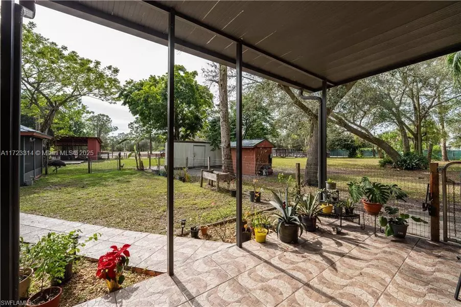 155 Evans Road, La Belle, FL 33935