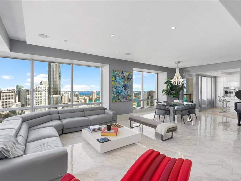 1425 Brickell Ave #52BC, Miami, FL 33131