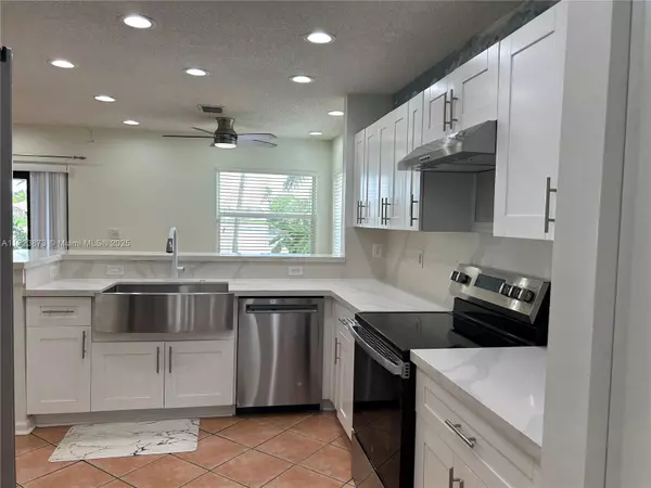 Pembroke Pines, FL 33029,20585 SW 5th St