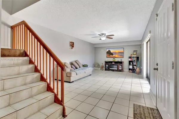 West Palm Beach, FL 33407,238 Charter Way #238