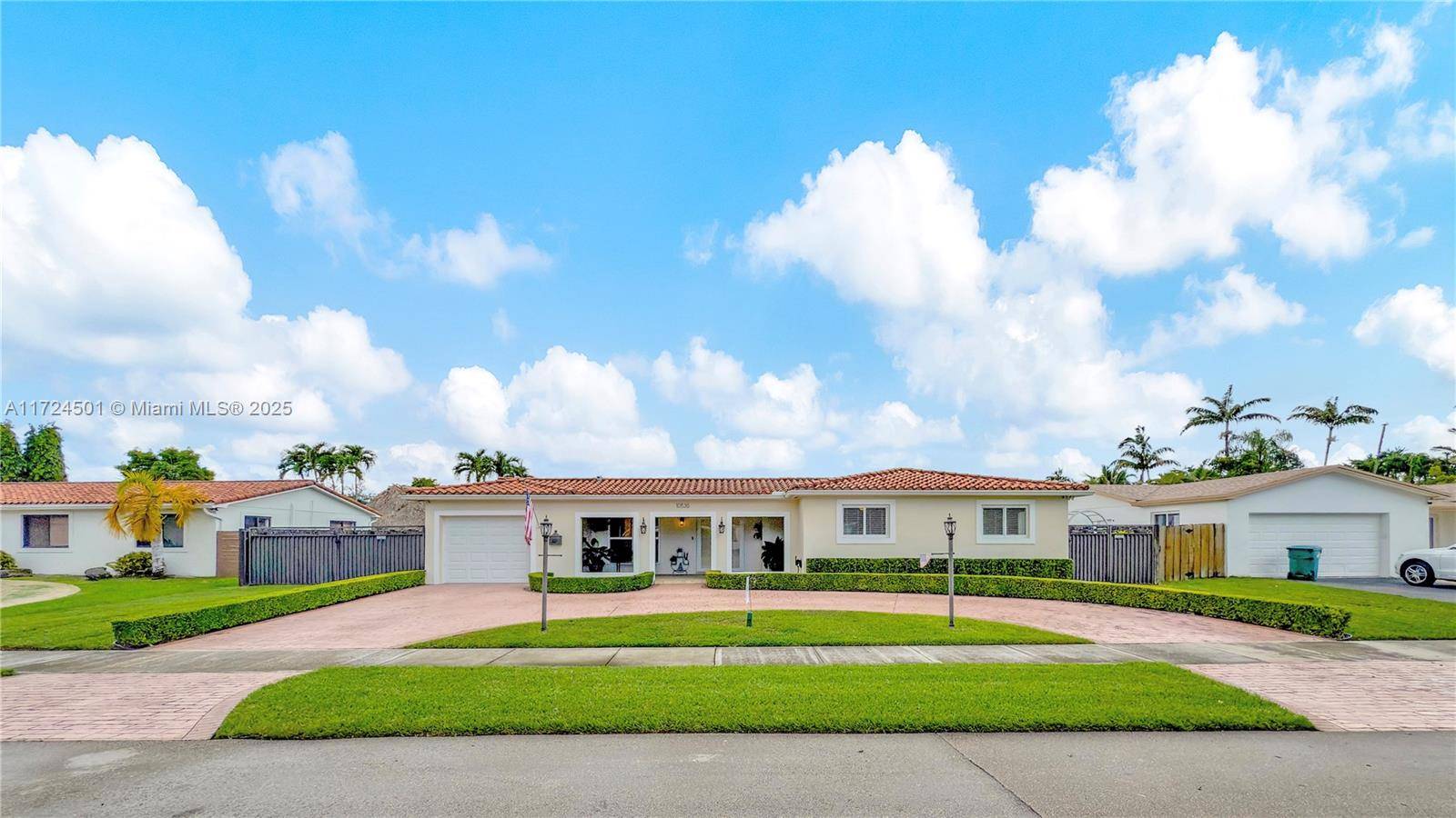 10535 SW 96th Ter, Miami, FL 33176