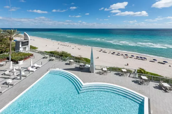 Sunny Isles Beach, FL 33160,17121 Collins Ave #904