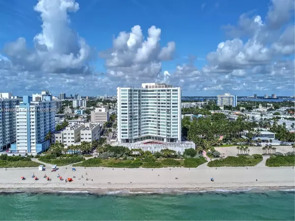 Miami Beach, FL 33141,7135 Collins Ave #605