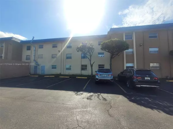 4655 Palm Ave #204, Hialeah, FL 33012