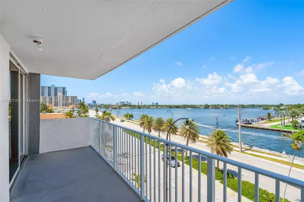 Hollywood, FL 33019,211 S Ocean Dr #505