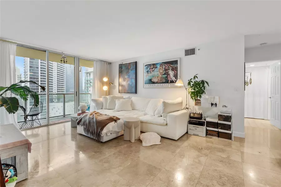 1155 Brickell Bay Dr #1903, Miami, FL 33131