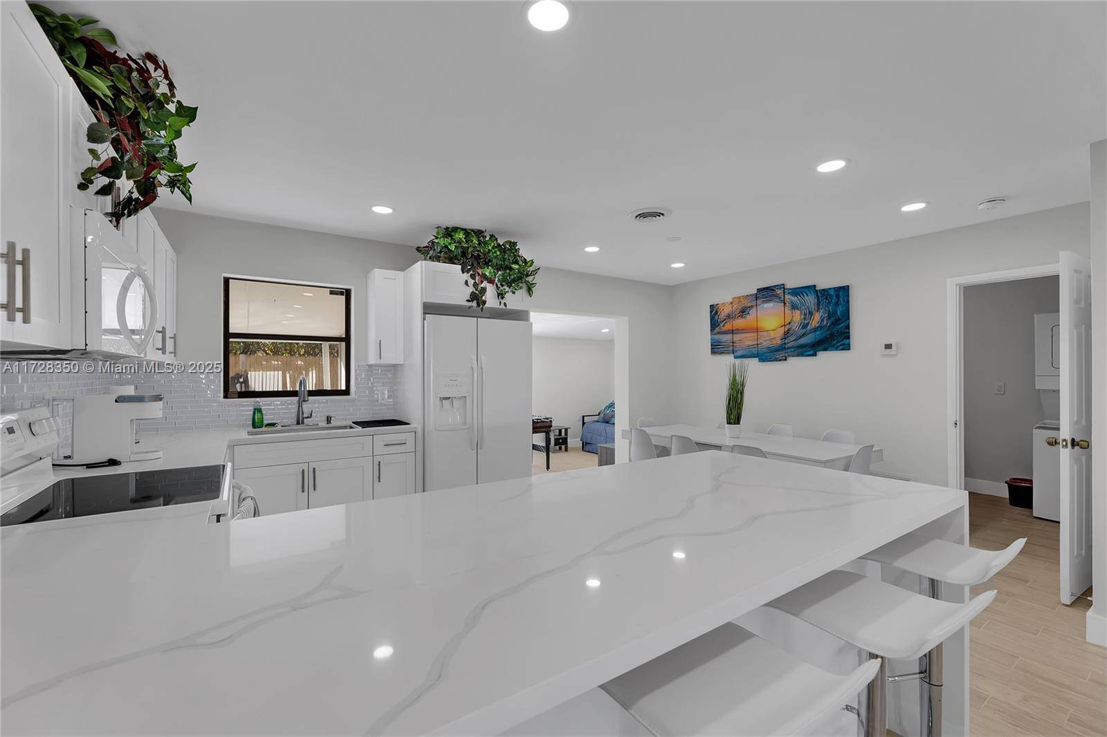 Pompano Beach, FL 33060,301 SE 1st Ter