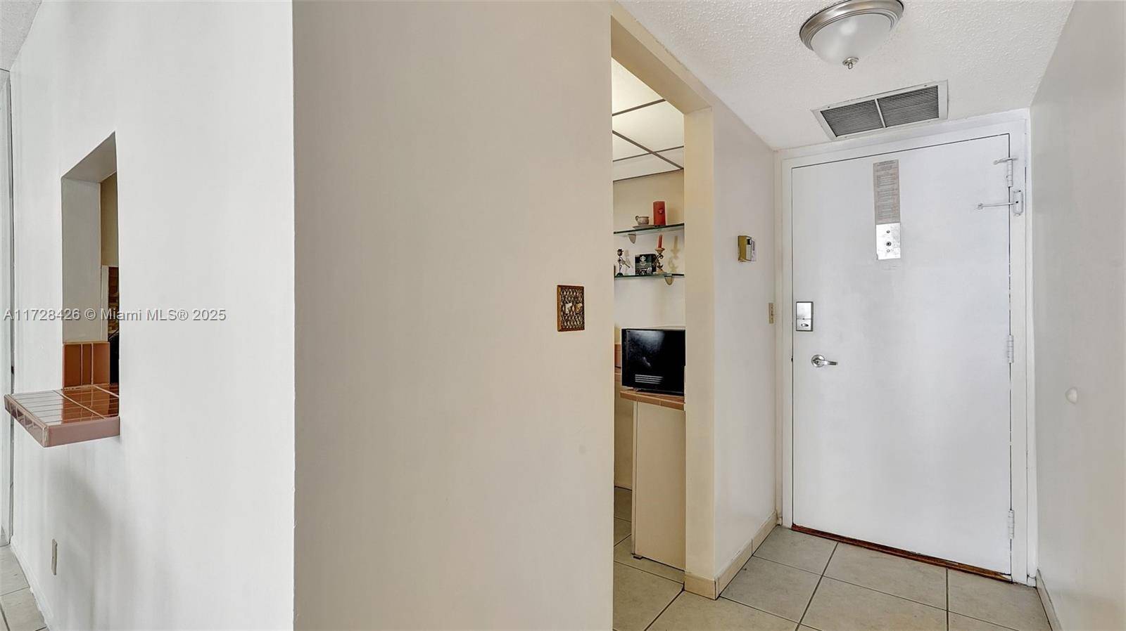 Fort Lauderdale, FL 33308,3015 N Ocean Blvd #3J