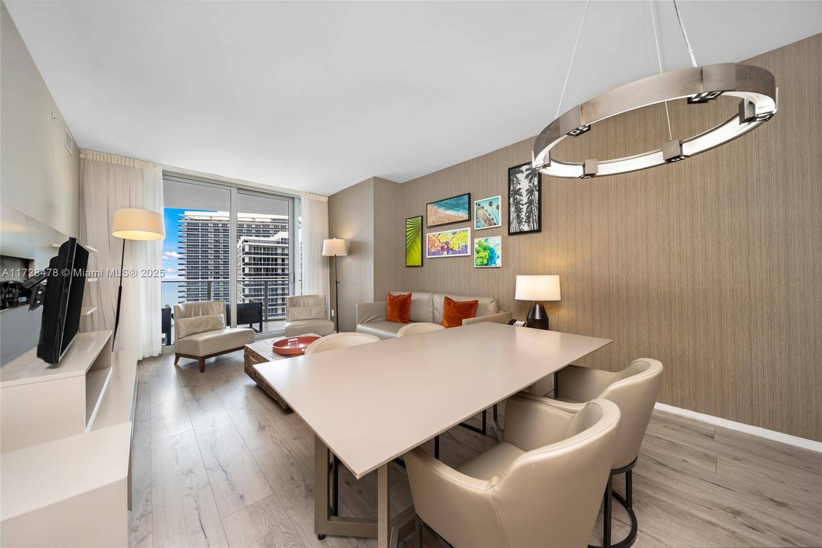 Hollywood, FL 33019,4011 S Ocean Dr #3679