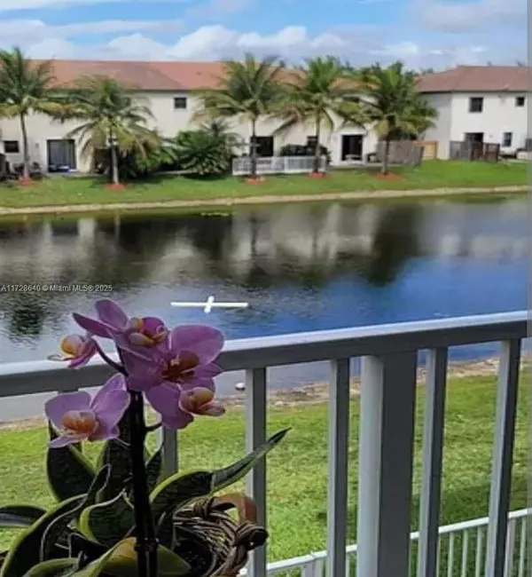 Doral, FL 33178,8930 NW 97th Ave #202