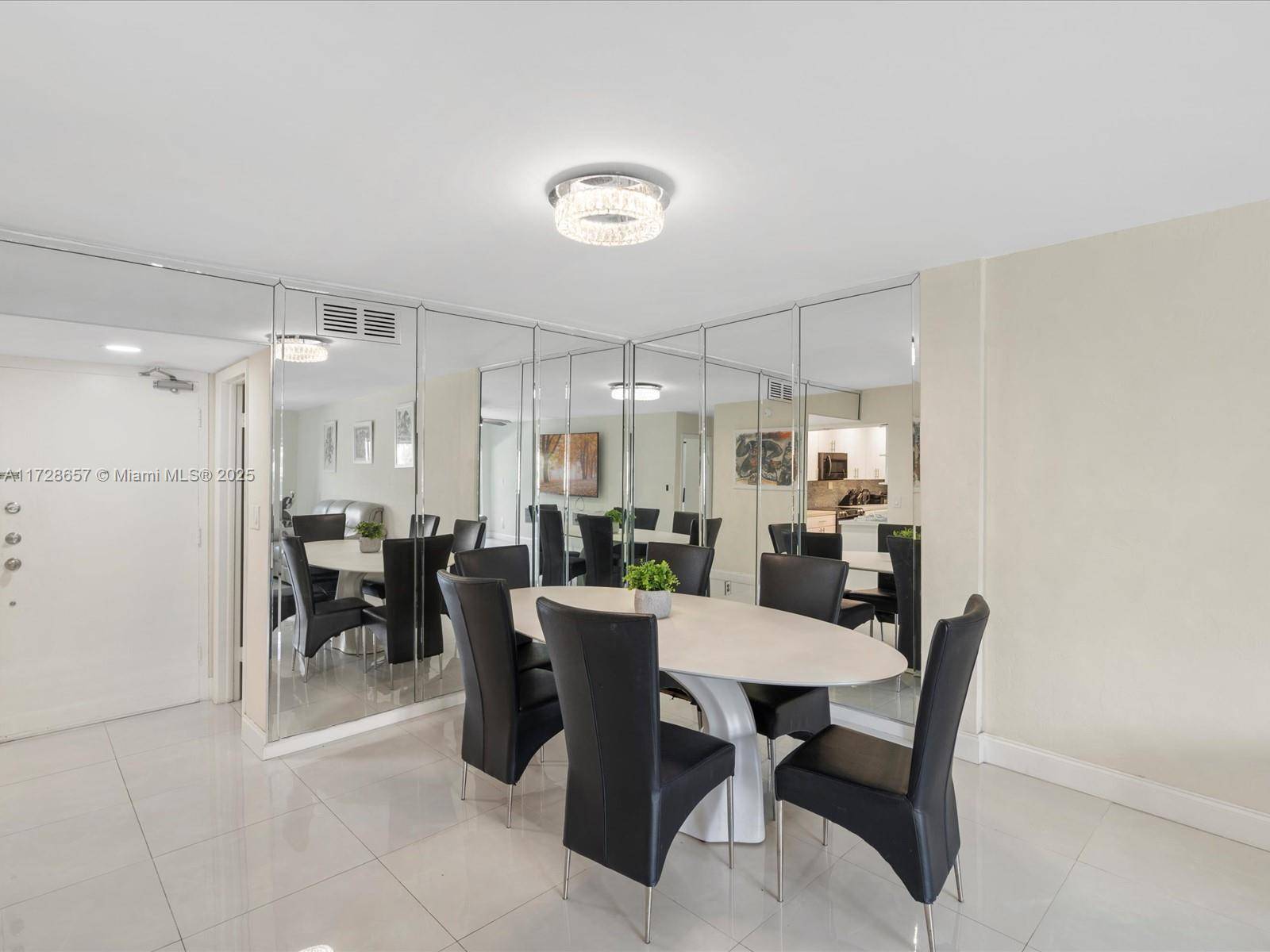 North Miami Beach, FL 33160,3860 NE 170th St #211
