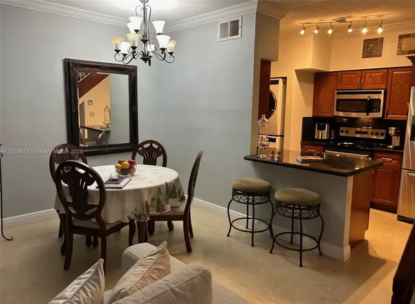 Hialeah, FL 33015,18338 NW 68th Ave #L