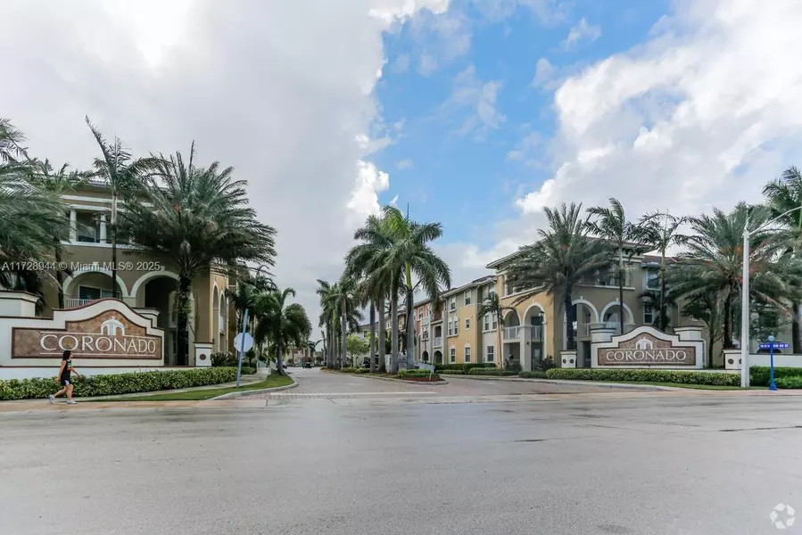 10805 NW 89th Ter #202-4, Doral, FL 33178
