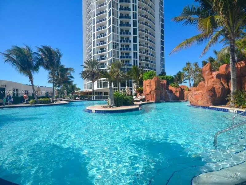 Sunny Isles Beach, FL 33160,18001 Collins Ave #801
