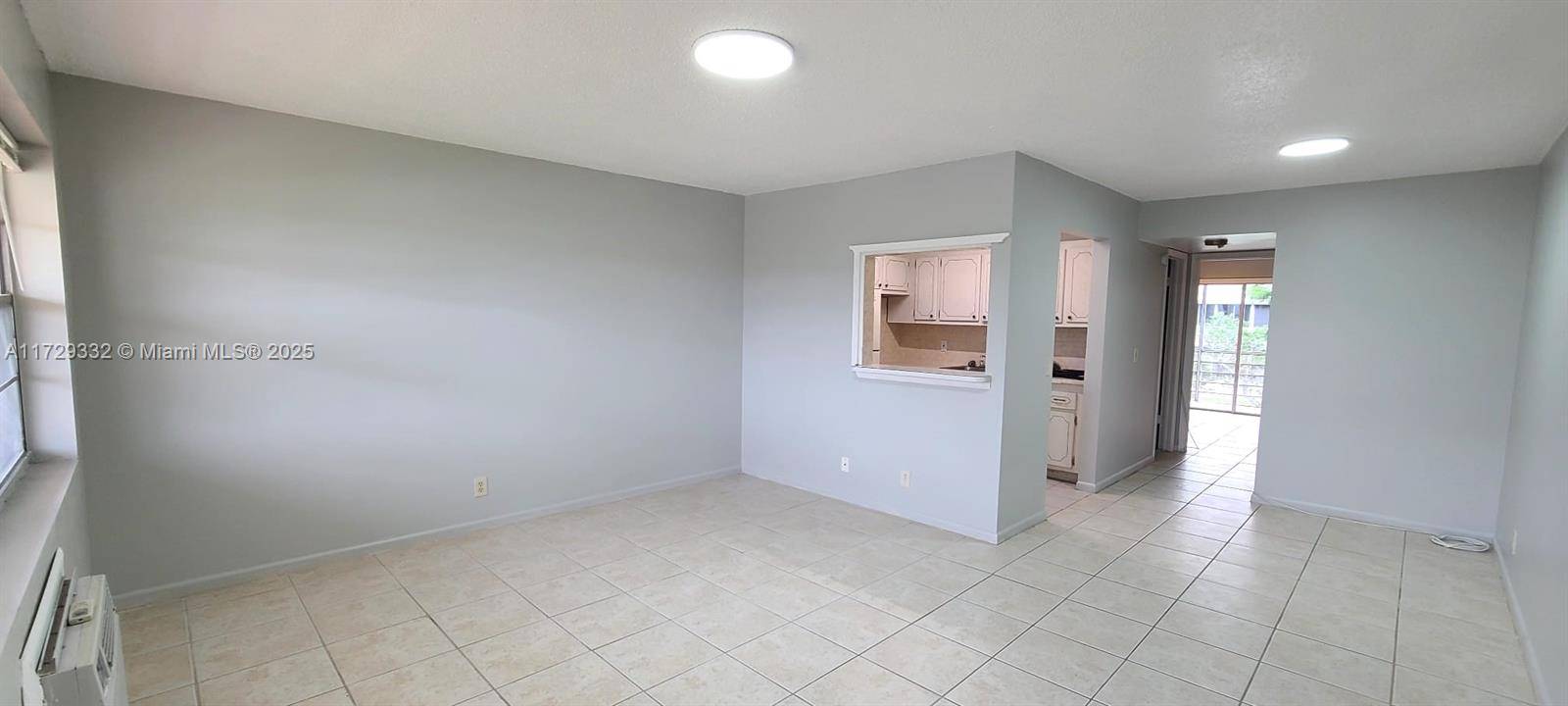 125 Canterbury  E #125, West Palm Beach, FL 33417
