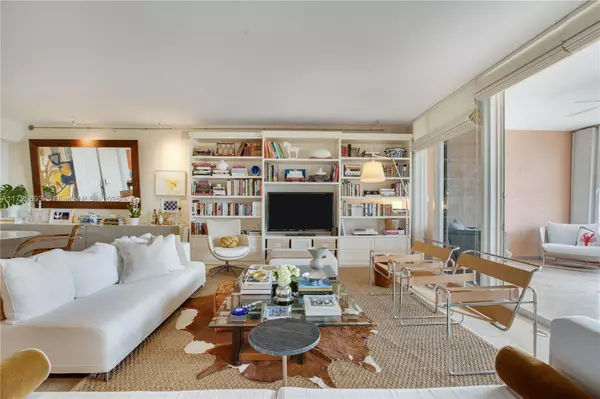 733 Crandon Blvd #PH-5,  Key Biscayne,  FL 33149