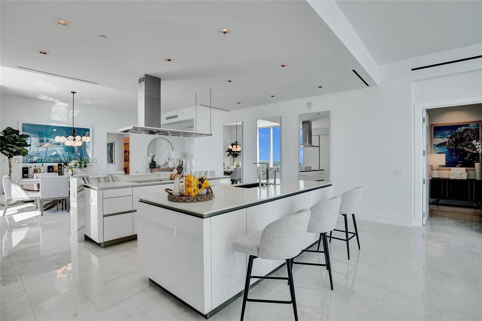 Sunny Isles Beach, FL 33160,18501 Collins Ave #4304