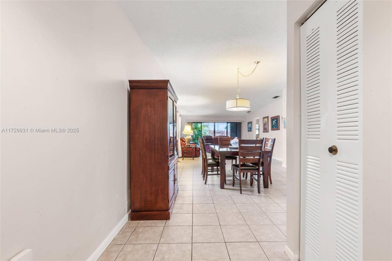 Hialeah, FL 33015,6524 NW 188th Ln #6524