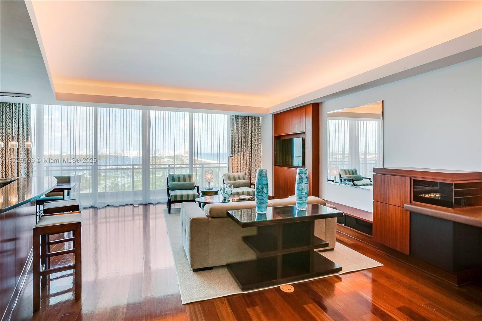 Bal Harbour, FL 33154,10295 Collins Ave #1612/1613