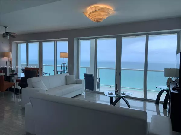 Miami Beach, FL 33140,5445 Collins Ave #TS1
