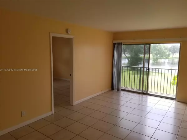 Miramar, FL 33025,8560 N Sherman Cir #201