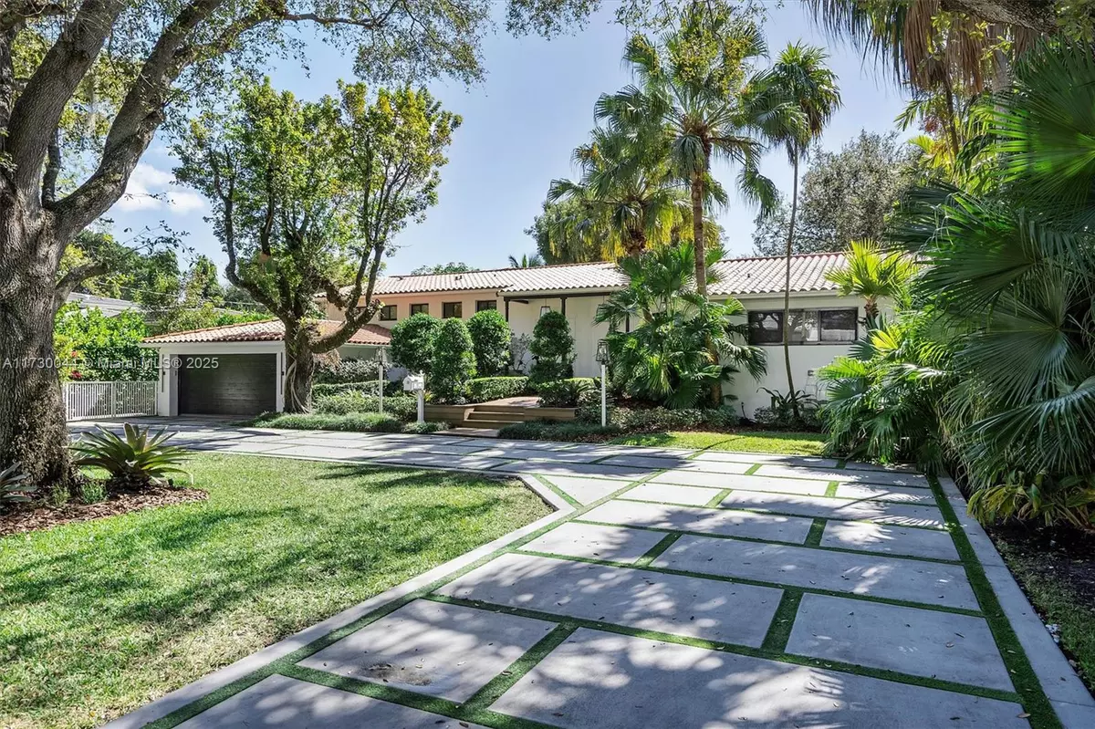 Miami Shores, FL 33138,652 NE 105th St