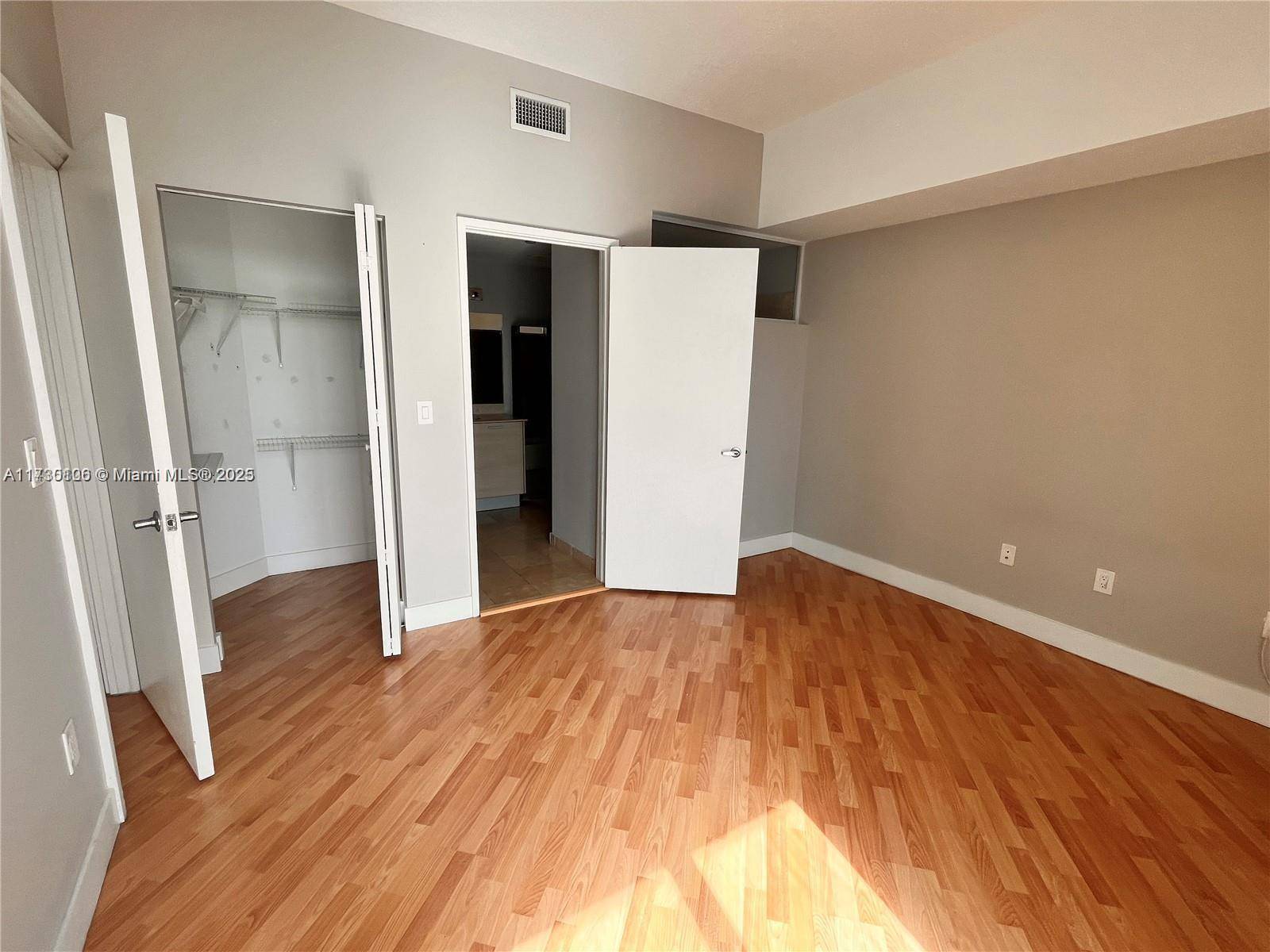 Miami, FL 33137,350 NE 24th St #611