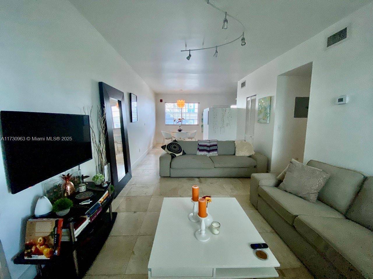Miami Beach, FL 33139,1045 Lenox Ave #4
