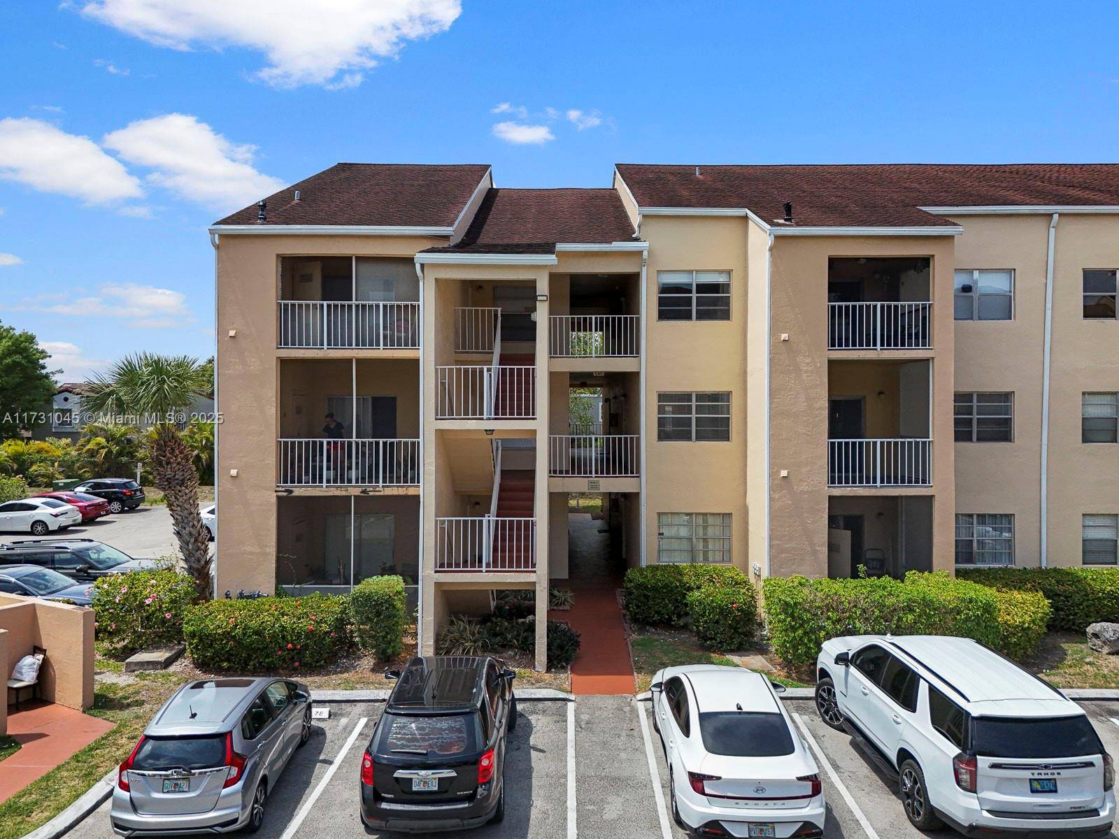 15315 SW 106th Ter #423, Miami, FL 33196