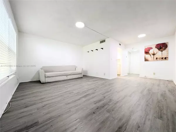Lauderdale Lakes, FL 33313,3061 NW 47th Ter #136B