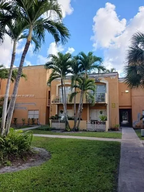 Hialeah, FL 33015,17911 NW 68th Ave #M104