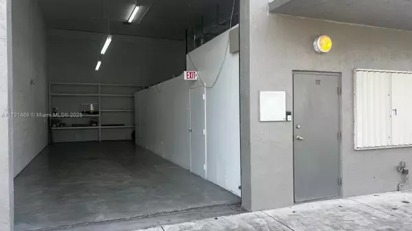 16225 SW 117th Ave #22-D, Miami, FL 33177