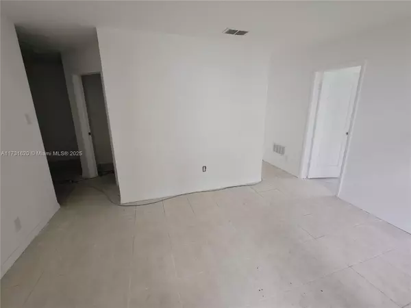 Miami, FL 33127,412 NW 59th St