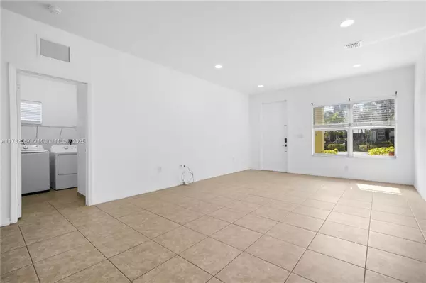 Homestead, FL 33032,13113 SW 256th St