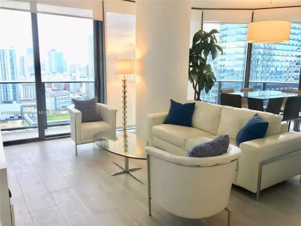 55 SW 9th St #2901, Miami, FL 33130
