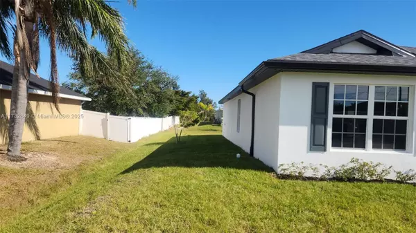Cape Coral, FL 33909,3529 NE 20 PL #0