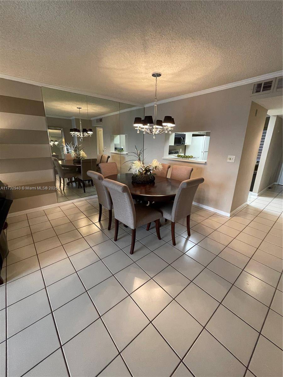 Delray Beach, FL 33446,7300 Amberly Ln #403