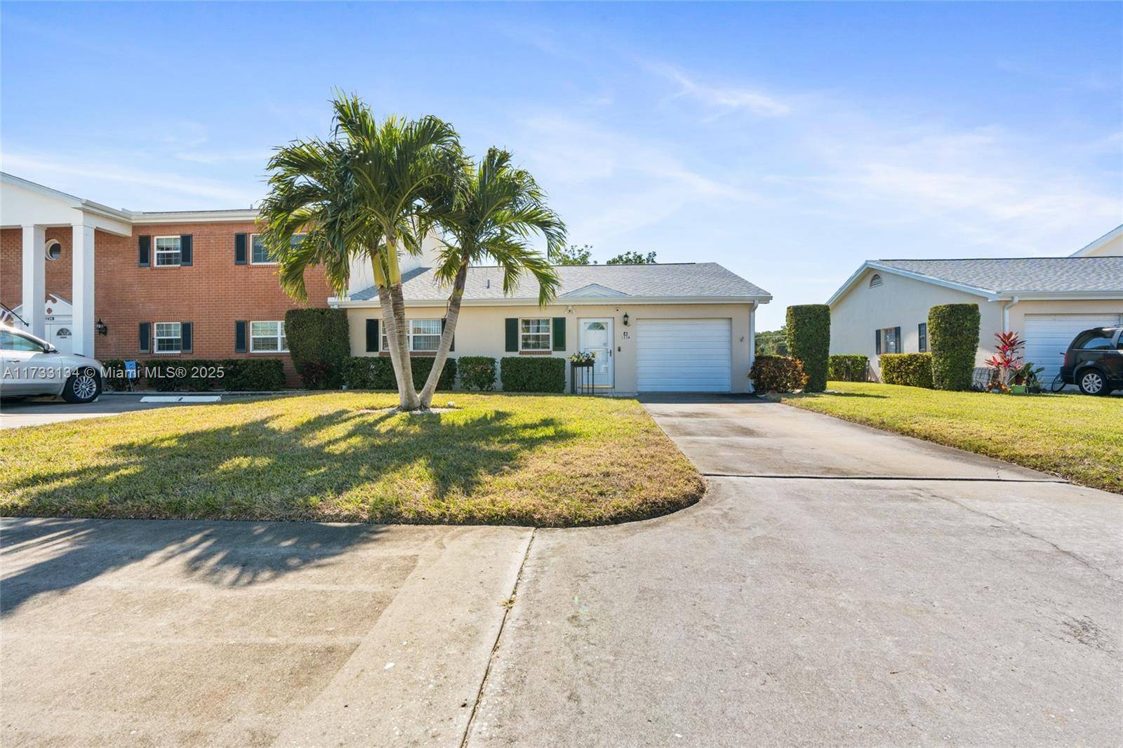 Fort Myers, FL 33919,1236 Myerlee Country Club Blvd #4