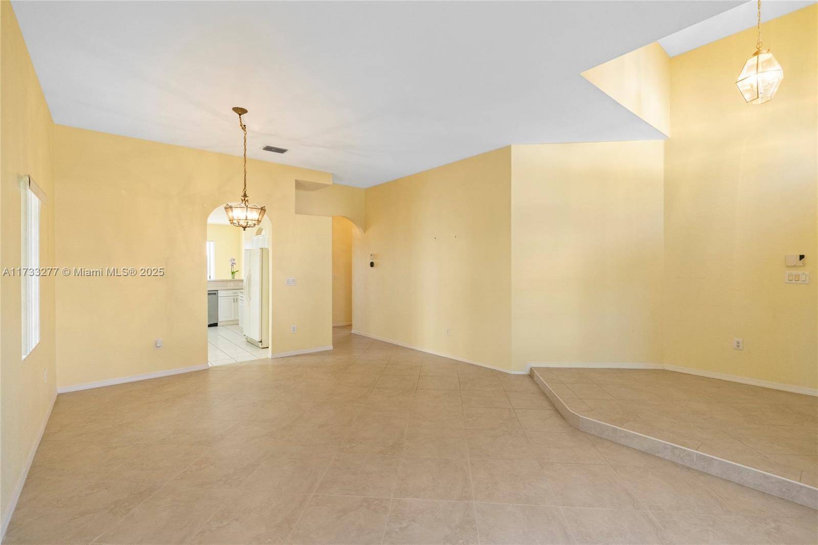Pembroke Pines, FL 33028,1237 NW 167th Ave