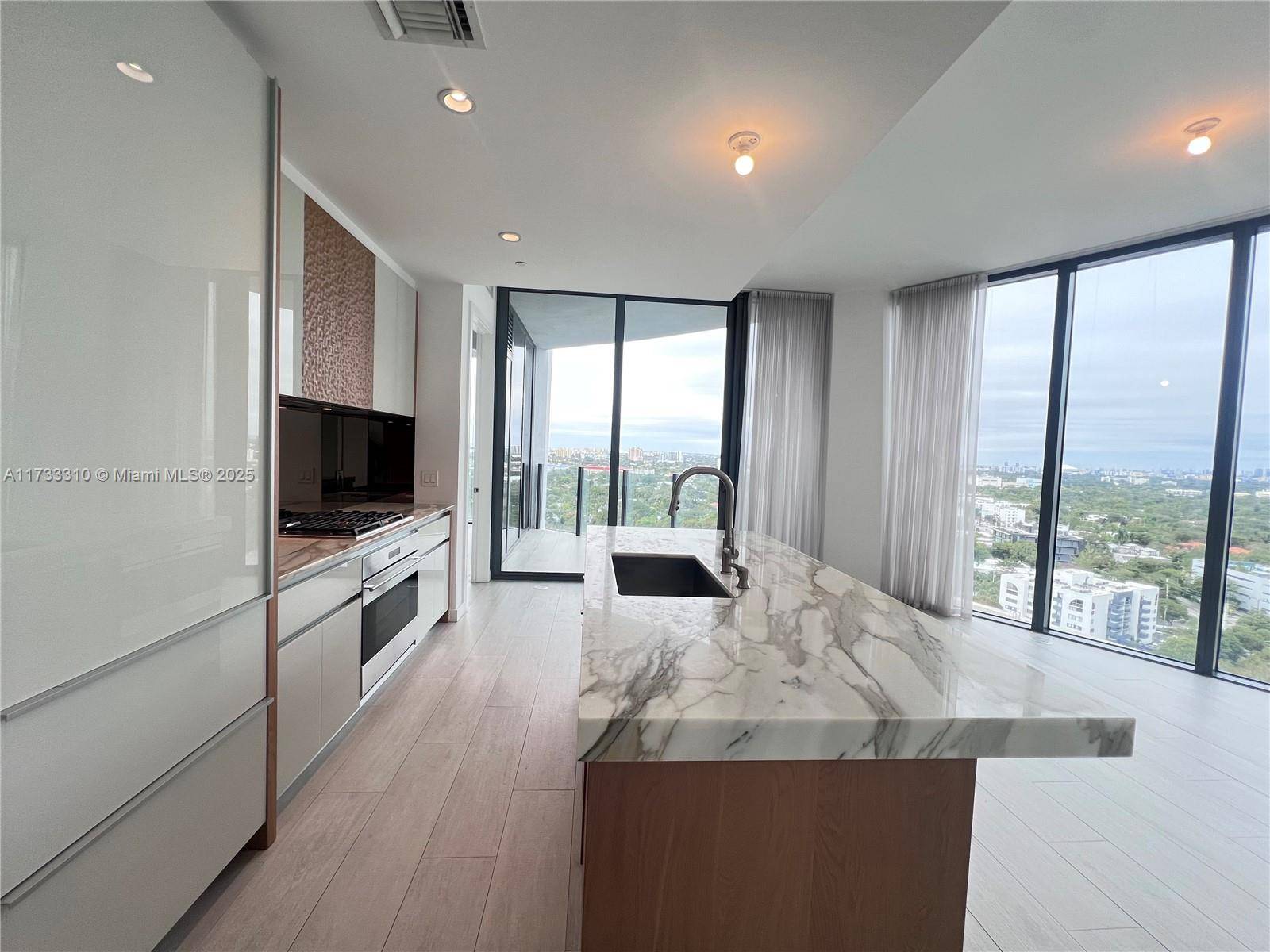 Miami, FL 33133,2831 S Bayshore Dr #1905