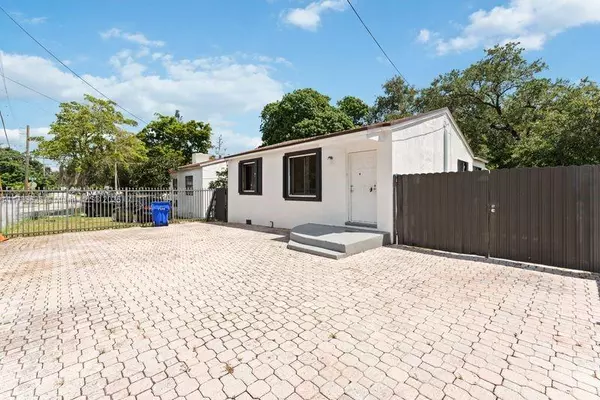 Miami, FL 33150,7665 NW 3rd ave