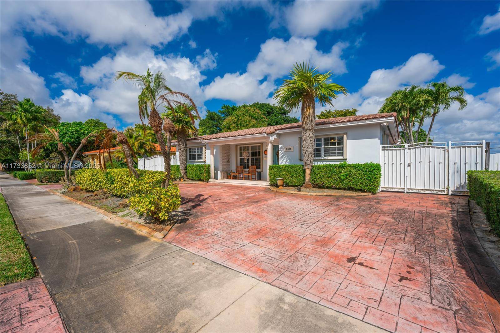 Miami, FL 33155,8445 SW 43rd Ter