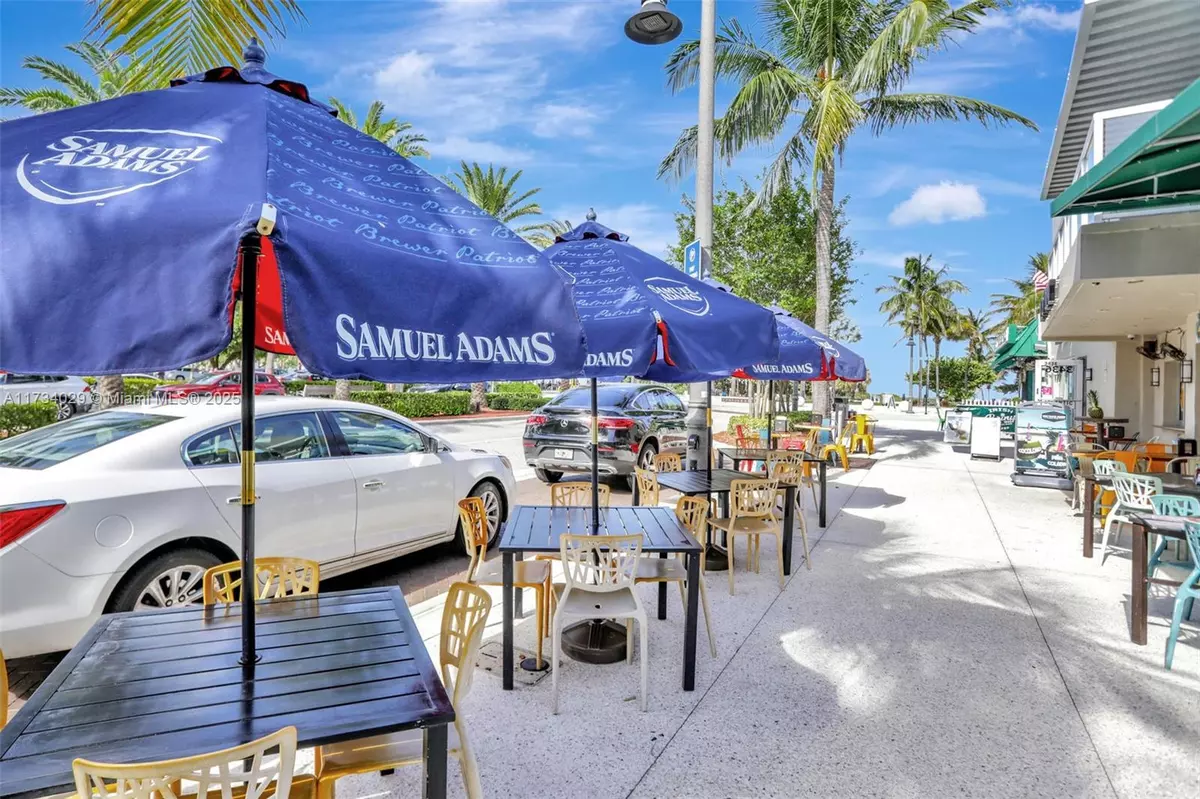 Pompano Beach, FL 33062,3428 E Atlantic Boulevard