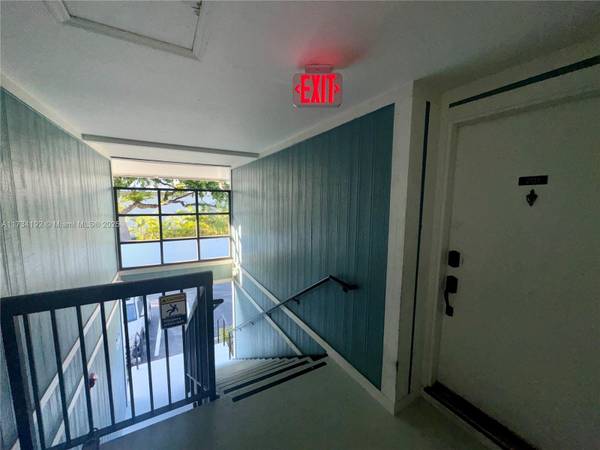 Cutler Bay, FL 33157,19800 SW 103rd Ct #201