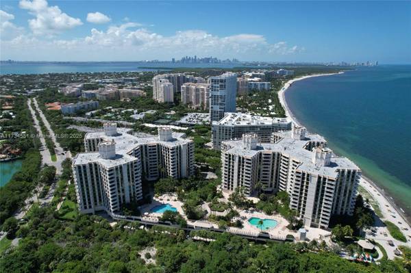 1121 Crandon Blvd #E904, Key Biscayne, FL 33149