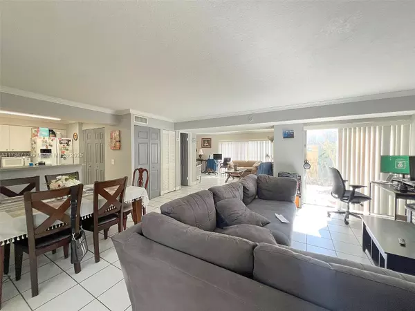 Miami, FL 33193,15685 SW 84th Ter #801